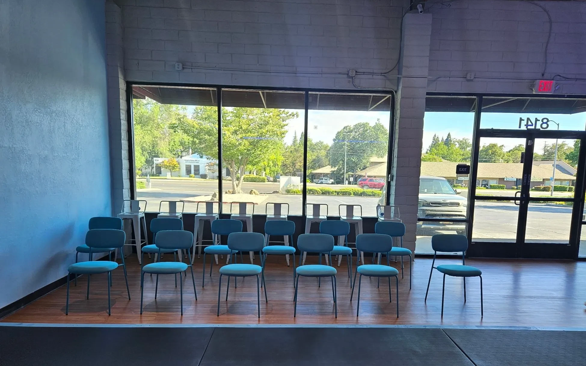 1300 sq ft elevated mat